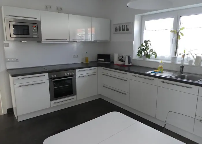 Grosszuegige,zetrumsnahe Appartement Dresden