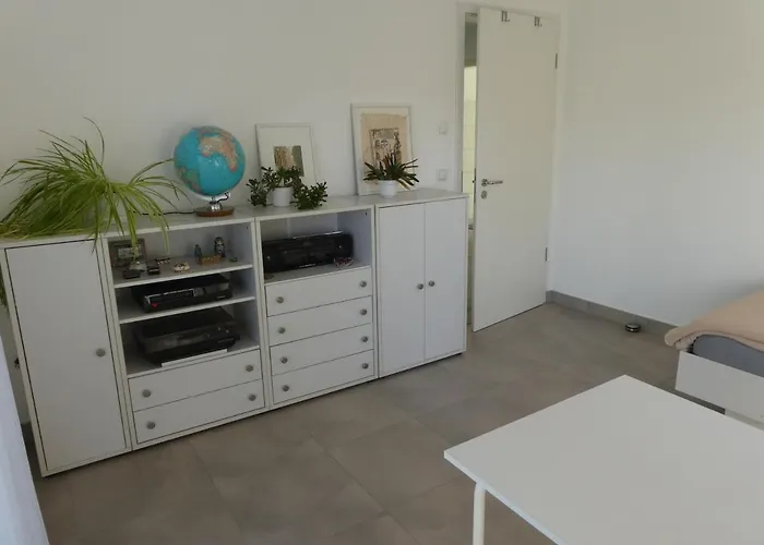 Grosszuegige,zetrumsnahe Appartement *